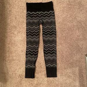 Lulu lemon zig zag leggings